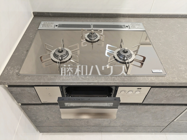 キッチンコンロ　【新座市野火止８丁目】