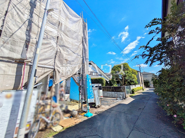 接道状況および現場風景 【小金井市本町2丁目】 接道状況および現場風景 【小金井市本町2丁目】