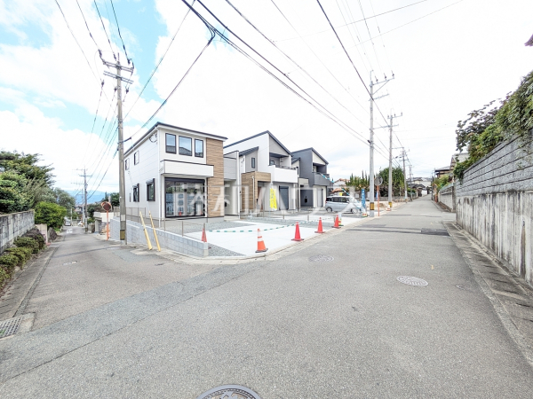 接道状況および現場風景　【福岡市南区鶴田２丁目】
