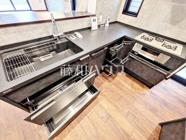 B号棟 キッチン収納 【武蔵野市吉祥寺東町2丁目】 B号棟 キッチン収納 【武蔵野市吉祥寺東町2丁目】