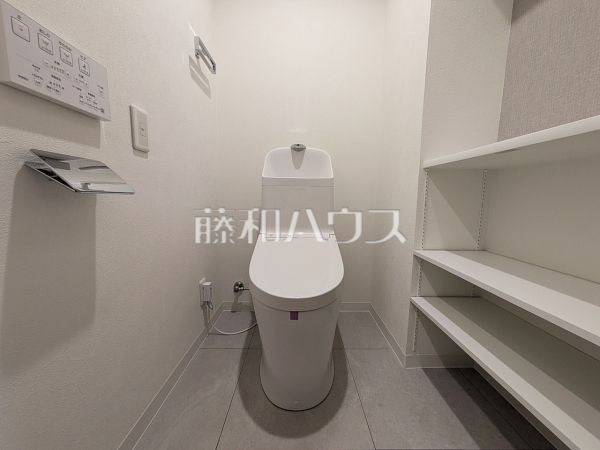 トイレ　【ライオンズヒルズ調布つつじヶ丘・弐番館】