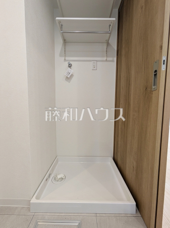 洗濯機置き場　【ライオンズヒルズ調布つつじヶ丘・弐番館】