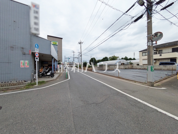 接道状況および現場風景 【練馬区大泉町4丁目】 接道状況および現場風景 【練馬区大泉町4丁目】