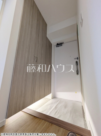 玄関ホール　【セイガステージ府中栄町】