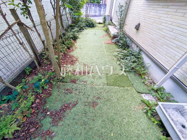 庭 【八王子市館町】 庭 【八王子市館町】