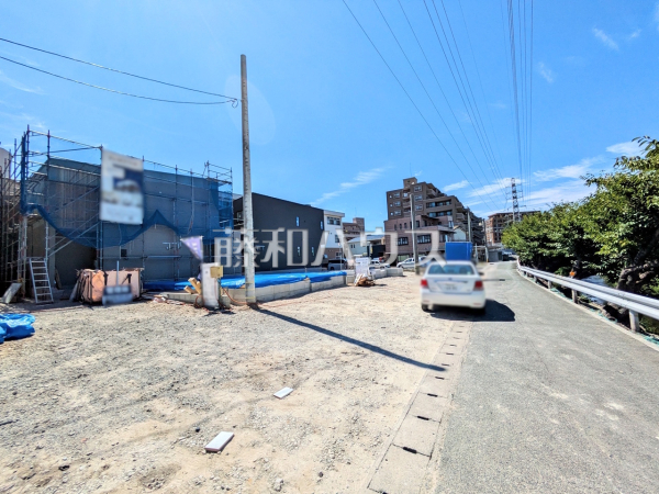 接道状況および現場風景　【福岡市城南区長尾４丁目】