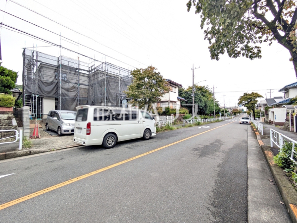 接道状況および現場風景 【八王子市北野台3丁目】 接道状況および現場風景 【八王子市北野台3丁目】
