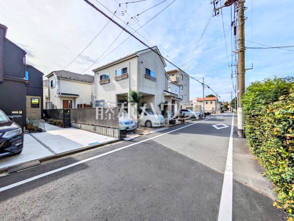 接道状況および現場風景 【国立市富士見台2丁目】 接道状況および現場風景 【国立市富士見台2丁目】