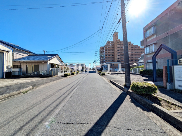 接道状況および現場風景　【春日井市前並町１丁目】