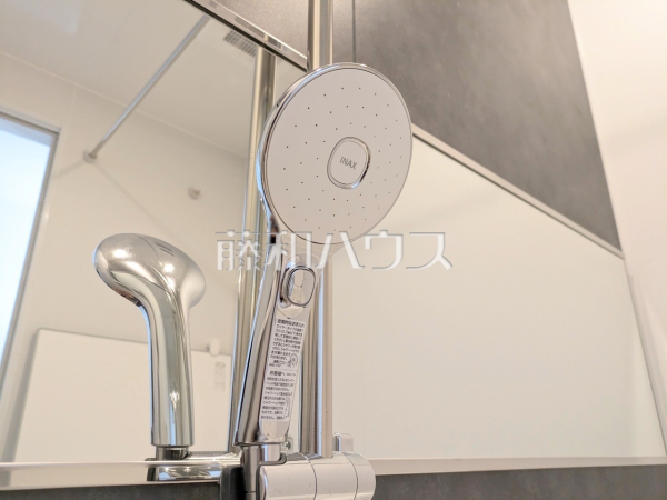 2号棟　スイッチ付きシャワーヘッド　【東村山市富士見町３丁目】