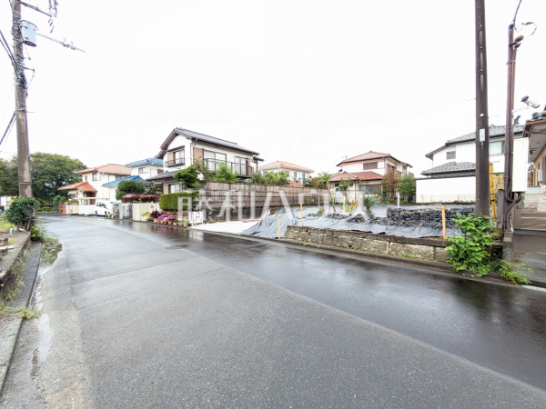 接道状況および現場風景 【八王子市北野台2丁目】 接道状況および現場風景 【八王子市北野台2丁目】
