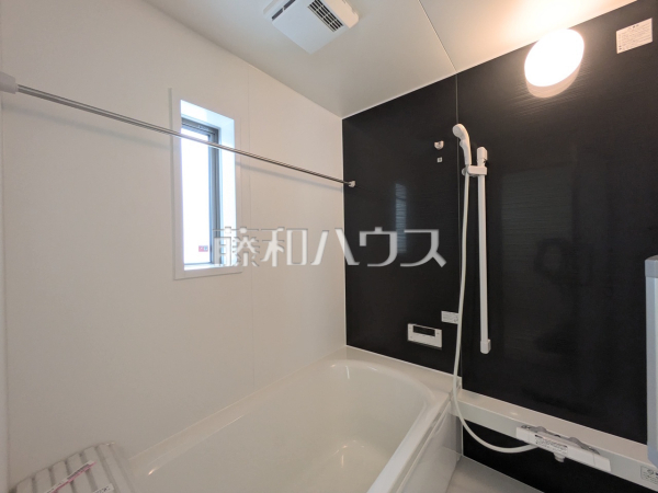 1号棟　浴室　【糸満市字照屋】