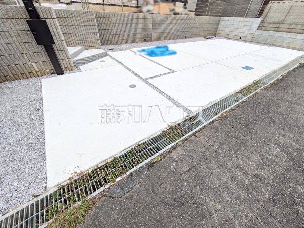 カースペース 【八王子市絹ケ丘3丁目】 カースペース 【八王子市絹ケ丘3丁目】