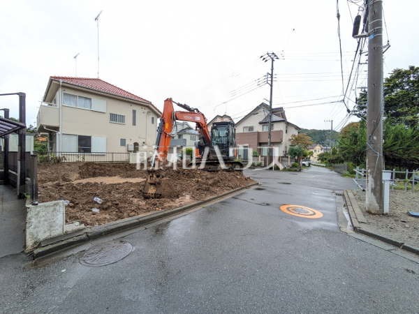 接道状況および現場風景 【八王子市東中野】 接道状況および現場風景 【八王子市東中野】