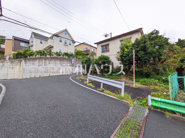 接道状況および現場風景 【八王子市長房町】 接道状況および現場風景 【八王子市長房町】
