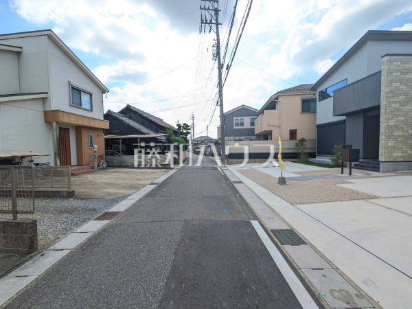 接道状況および現場風景　【西春日井郡豊山町大字豊場字殿釜】