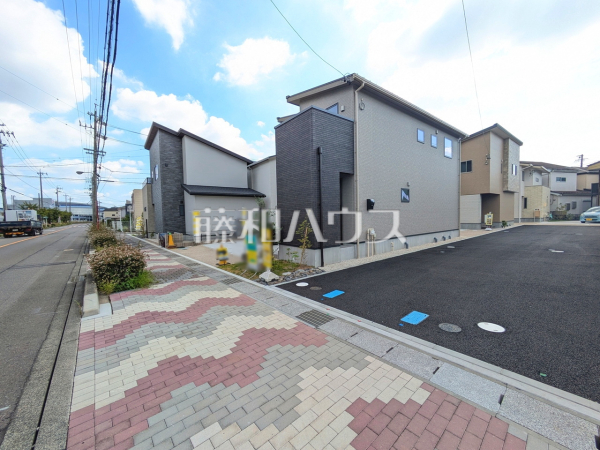 接道状況および現場風景　【西春日井郡豊山町大字豊場字殿釜】