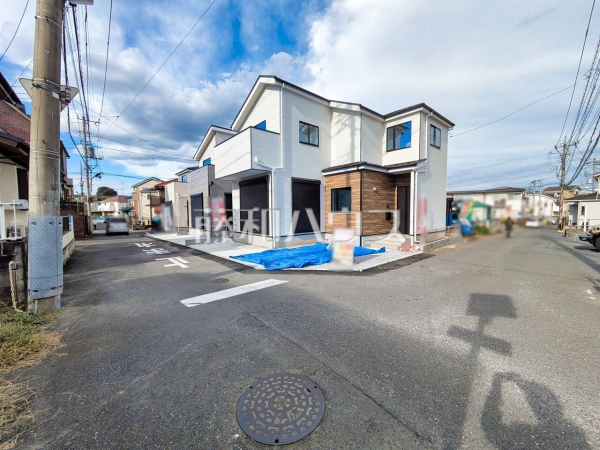 接道状況および現場風景 【所沢市小手指南3丁目】 見学はしたいけど、なかなか時間が取れない・・・そんな方に出勤前や仕事終わりにマイホームを見学できるサポートをいたします。 接道状況および現場風景 【所沢市小手指南3丁目】 見学はしたいけど、なかなか時間が取れない・・・そんな方に出勤前や仕事終わりにマイホームを見学できるサポートをいたします。