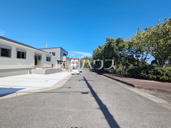 接道状況および現場風景　【福岡市西区生松台１丁目】