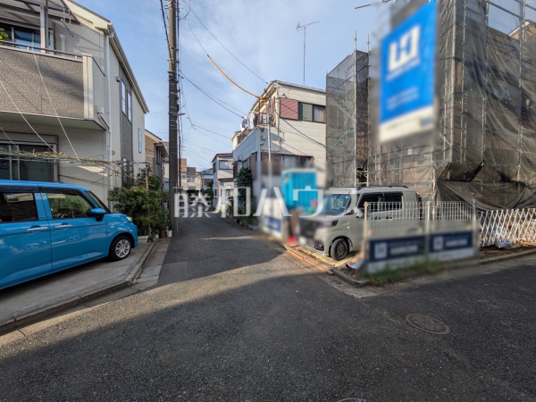 接道状況および現場風景 【練馬区大泉町1丁目】 接道状況および現場風景 【練馬区大泉町1丁目】