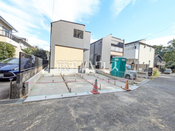 接道状況および現場風景 【八王子市大塚】 接道状況および現場風景 【八王子市大塚】