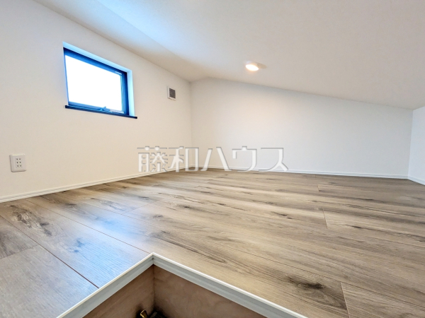 小屋裏収納 【杉並区下井草2丁目】 小屋裏収納 【杉並区下井草2丁目】