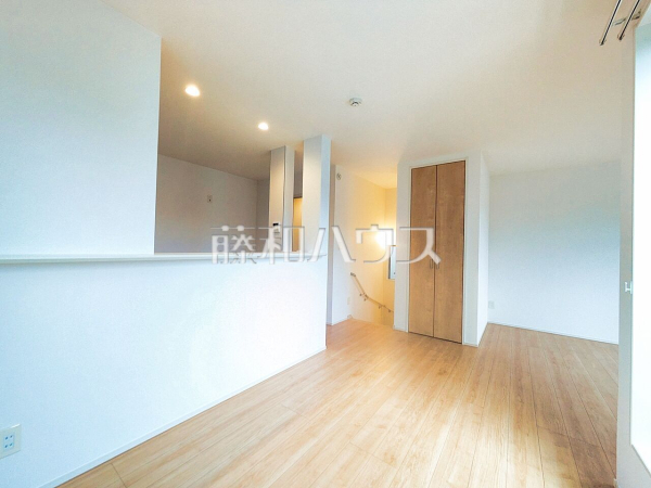 リビング 【八王子市台町3丁目】 リビング 【八王子市台町3丁目】