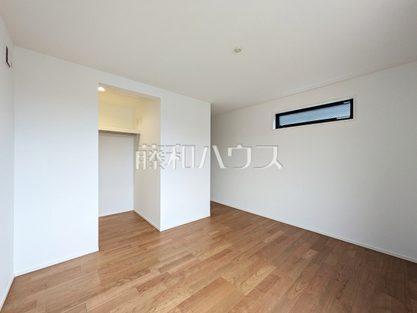 居室　【板橋区東新町１丁目】