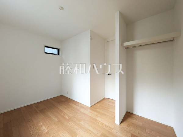 納戸　【板橋区東新町１丁目】
