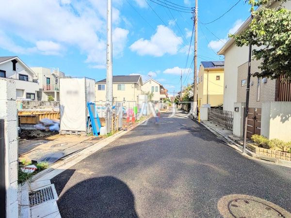 接道状況および現場風景 【中野区上鷺宮3丁目】 接道状況および現場風景 【中野区上鷺宮3丁目】