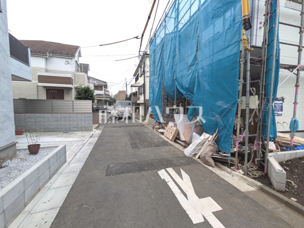 接道状況および現場風景 【中野区白鷺2丁目】 接道状況および現場風景 【中野区白鷺2丁目】