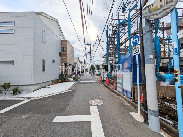 接道状況および現場風景　【杉並区本天沼１丁目】