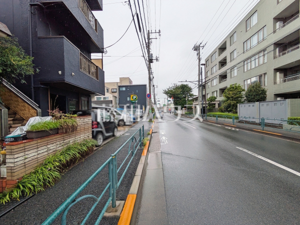 接道状況および現場風景 【杉並区今川2丁目】 接道状況および現場風景 【杉並区今川2丁目】