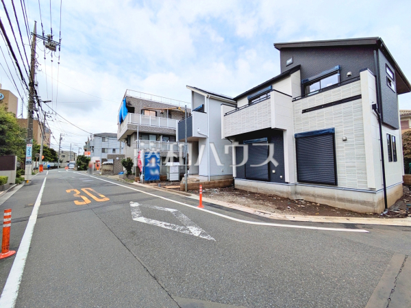 接道状況および現場風景 【練馬区上石神井4丁目】 接道状況および現場風景 【練馬区上石神井4丁目】
