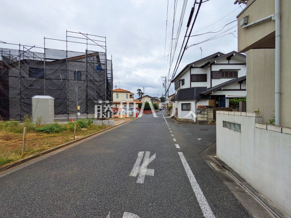 接道状況および現場風景 【練馬区石神井台5丁目】 接道状況および現場風景 【練馬区石神井台5丁目】
