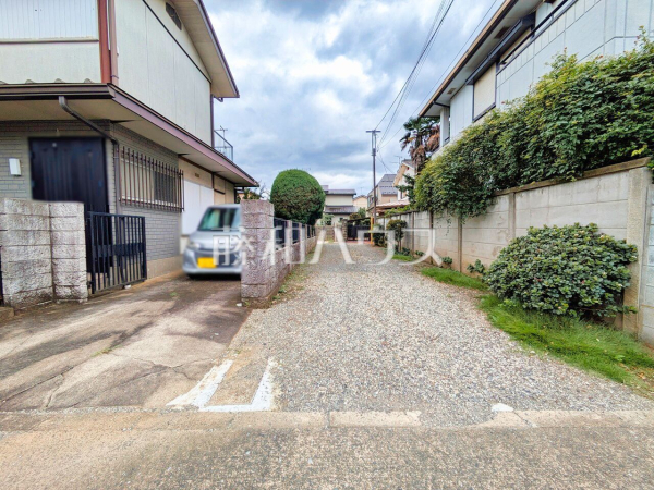 接道状況および現場風景 【東久留米市滝山3丁目】 平日のご案内も可能です。まずはお気軽にお問合せ下さいませ。 接道状況および現場風景 【東久留米市滝山3丁目】 平日のご案内も可能です。まずはお気軽にお問合せ下さいませ。