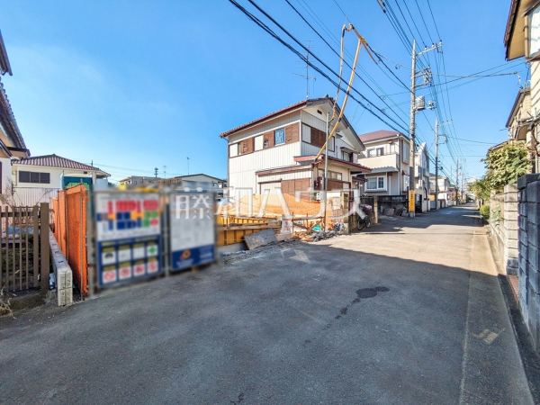 接道状況および現場風景 【弥生1丁目】 周辺環境はもちろん、日当たりや設備仕様など、実際に行ってみないと分からないことも多くございます。営業担当がご案内いたしますので、お気軽にお問い合わせください。 接道状況および現場風景 【弥生1丁目】 周辺環境はもちろん、日当たりや設備仕様など、実際に行ってみないと分からないことも多くございます。営業担当がご案内いたしますので、お気軽にお問い合わせください。
