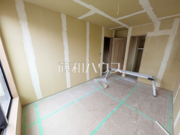 B号棟 居室(施工中内観) 【狛江市東野川4丁目】 B号棟 居室(施工中内観) 【狛江市東野川4丁目】