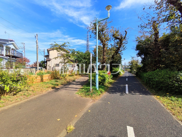 接道状況および現場風景 【東村山市美住町2丁目】 接道状況および現場風景 【東村山市美住町2丁目】