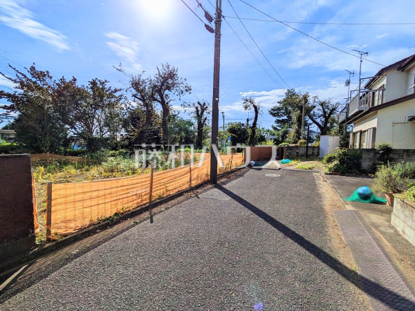 接道状況および現場風景 【東村山市美住町2丁目】 接道状況および現場風景 【東村山市美住町2丁目】