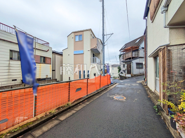 接道状況および現場風景　【板橋区大谷口北町】