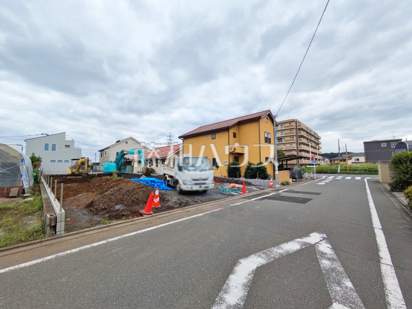 接道状況および現場風景　【日野市東平山２丁目】