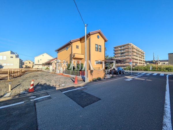 接道状況および現場風景　【日野市東平山２丁目】