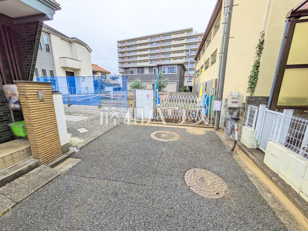 接道状況および現場風景 【西東京市柳沢5丁目】 接道状況および現場風景 【西東京市柳沢5丁目】