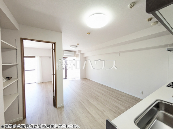 リビング　【ライオンズマンション市場前】