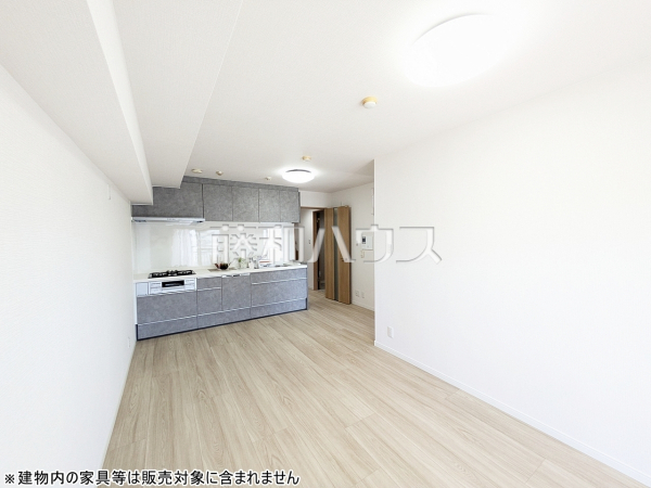 リビング　【ライオンズマンション市場前】