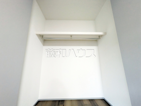 収納　【日野市平山３丁目】