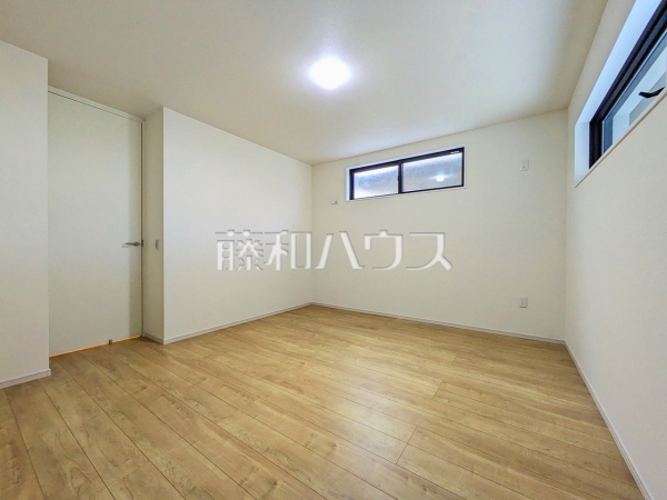 居室　【杉並区宮前４丁目】