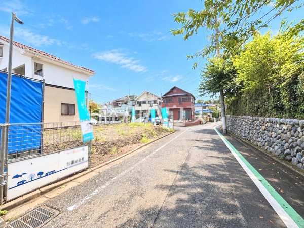 接道状況および現場風景　【東大和市奈良橋４丁目】