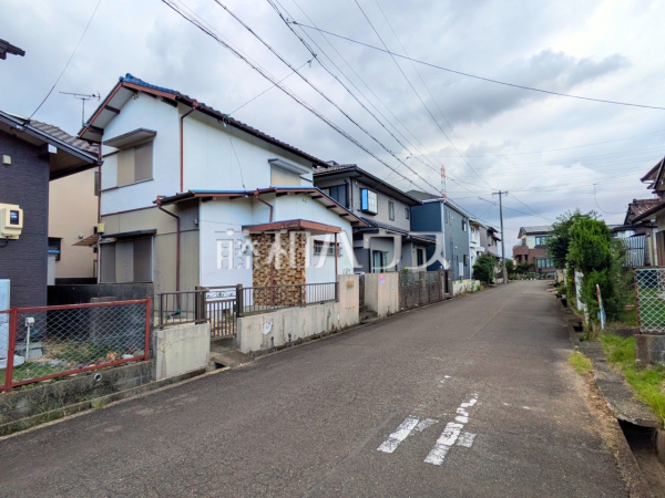 接道状況および現場風景(現況：古屋有)　【春日井市熊野町】